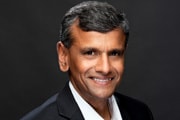 Sudhakar Sabada, Senior Vice President und General Manager, Data & Devices