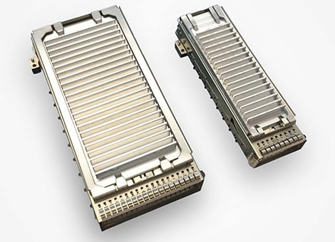 c-form factor pluggable (CFP) connectors