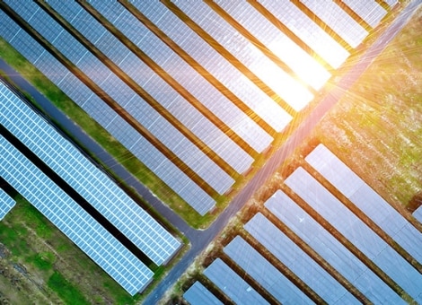 太陽光発電所の効率と収益性